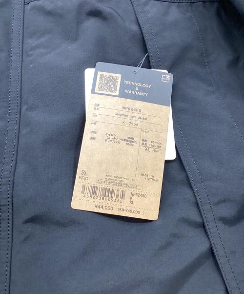 THE NORTH FACE（ザ ノース フェイス）THE NORTH FACE (ザ ノース フェイス) THE NORTH FACE / Mountain Light Jacket ブラック サイズ:XL 未使用品の古着・服飾アイテム
