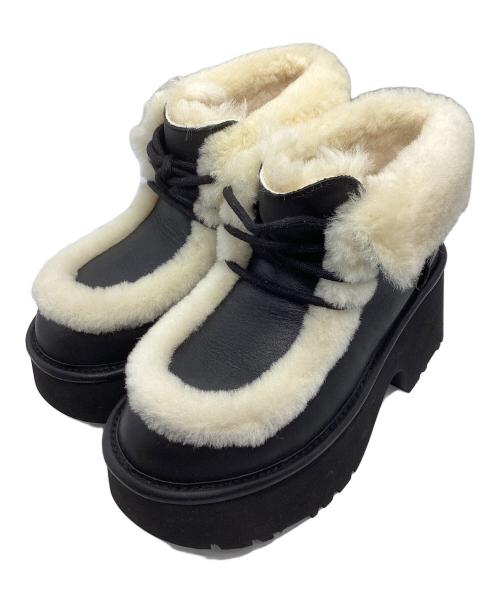 UGG（アグ）UGG (アグ) エスミーレザーレースアップブーツ ブラック サイズ:24 未使用品の古着・服飾アイテム