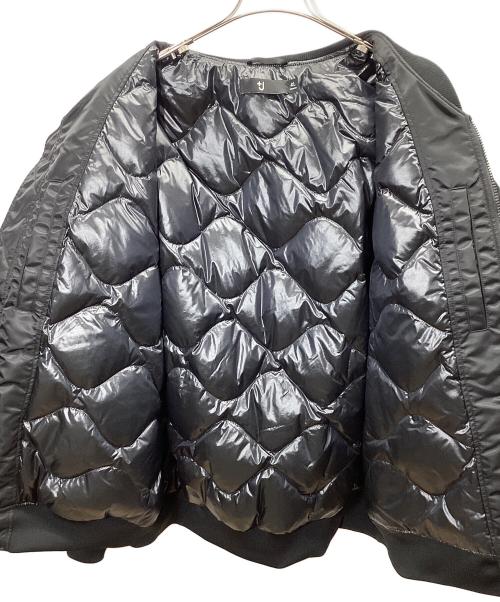 +J（プラスジェイ）+J (プラスジェイ) ハイブリッドダウンオーバーサイズMA-1ブルゾン ブラック サイズ:4XLの古着・服飾アイテム