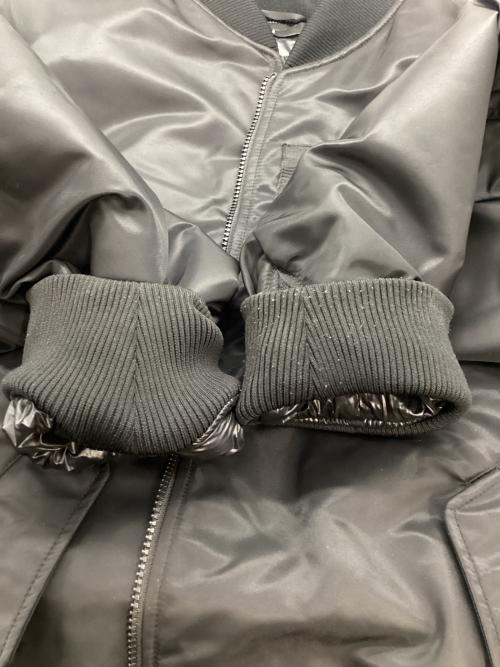 +J（プラスジェイ）+J (プラスジェイ) ハイブリッドダウンオーバーサイズMA-1ブルゾン ブラック サイズ:4XLの古着・服飾アイテム