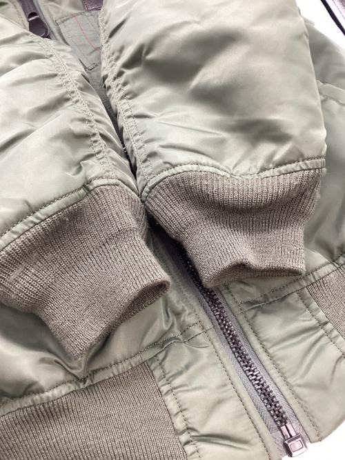 AVIREX（アヴィレックス）AVIREX (アヴィレックス) MA-1 トップガン ジャケット カーキ サイズ:Mの古着・服飾アイテム