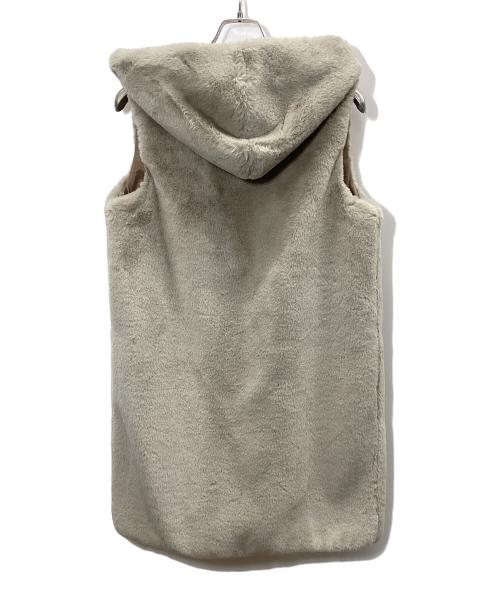 GAYNOR BONGARD（-）GAYNOR BONGARD (-) Spick and Span (スピック＆スパン) フェイクファーべスト ライトグレー サイズ:free 未使用品の古着・服飾アイテム