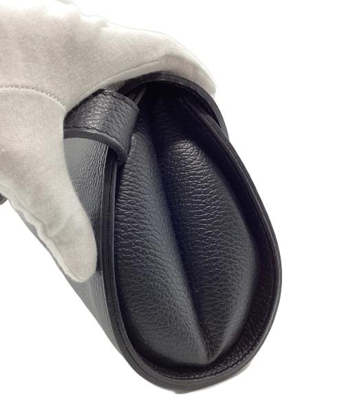 AULENTTI（オウレンティ）AULENTTI (オウレンティ) DOLLARO MEショルダーバッグ ブラックの古着・服飾アイテム