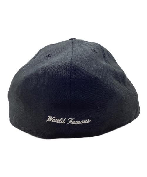 SUPREME（シュプリーム）Supreme (シュプリーム) New Era (ニューエラ) キャップ ブラックの古着・服飾アイテム