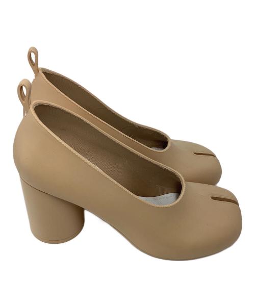 Maison Margiela（メゾンマルジェラ）Maison Margiela (メゾンマルジェラ) タビアンクルストラップパンプス ベージュ サイズ:38の古着・服飾アイテム