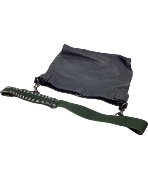 GUCCI（グッチ）GUCCI (グッチ) ショルダーバッグ ネイビーの古着・服飾アイテム