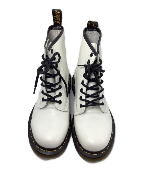 Dr.Martens（ドクターマーチン）Dr.Martens (ドクターマーチン) 8ホールブーツ 8EYE BOOT ホワイト サイズ:23の古着・服飾アイテム
