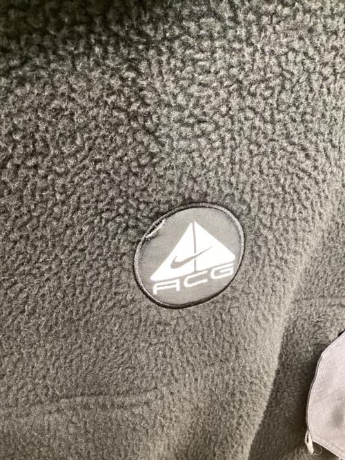 NIKE ACG（ナイキエーシージー）NIKE ACG (ナイキエーシージー) フリースパーカー ブラック サイズ:Mの古着・服飾アイテム