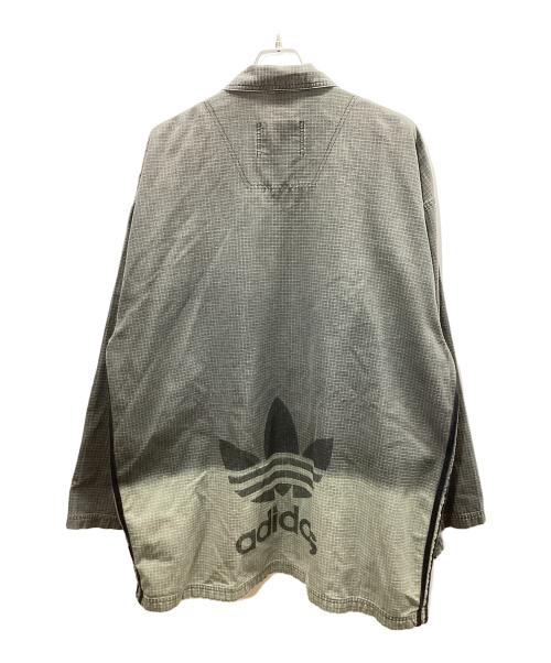 adidas（アディダス）adidas (アディダス) グラデーションチェックジャケット グレー サイズ:XLの古着・服飾アイテム