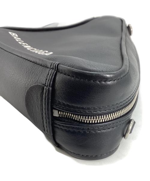 BALENCIAGA（バレンシアガ）BALENCIAGA (バレンシアガ) バレンシアガ トライアングル チェーン ブラックの古着・服飾アイテム