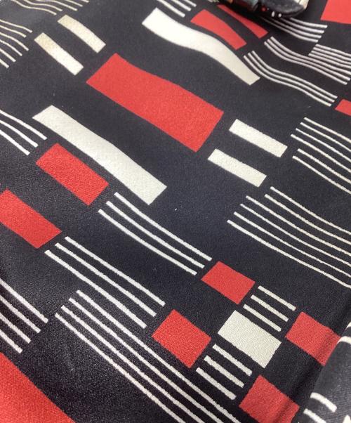 ALEXANDER McQUEEN（アレキサンダーマックイーン）ALEXANDER McQUEEN (アレキサンダーマックイーン) クラッチバッグ マルチカラーの古着・服飾アイテム