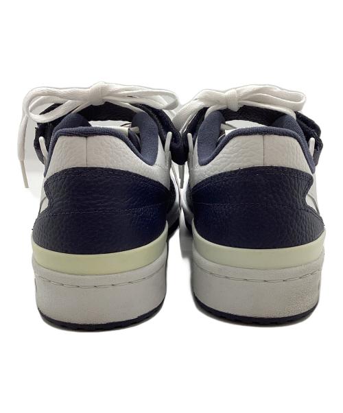 adidas（アディダス）adidas (アディダス)  adidas FORUM LOW ホワイト×ブルー サイズ:27.5の古着・服飾アイテム
