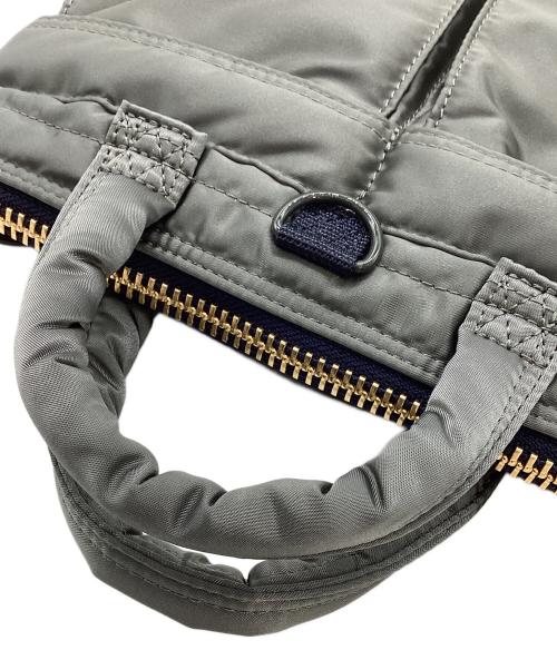 PORTER（ポーター）PORTER (ポーター) PORTER / PX TANKER　2WAY HELMET BAG カーキの古着・服飾アイテム