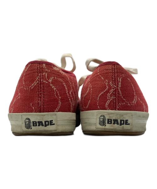 A BATHING APE（アベイシングエイプ）A BATHING APE (アベイシングエイプ) ローカットスニーカー レッド サイズ:23の古着・服飾アイテム