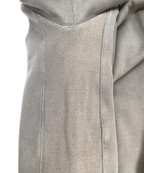Champion（チャンピオン）Champion (チャンピオン) 裏ボアプルオーバーパーカー グレー サイズ:Mの古着・服飾アイテム