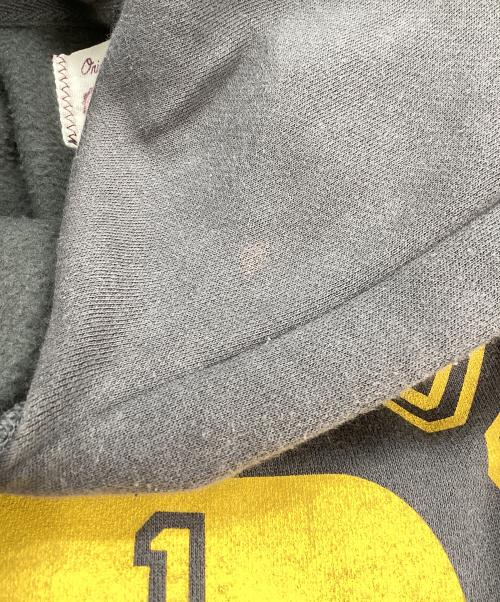 Champion（チャンピオン）Champion (チャンピオン) 裏ボアプルオーバーパーカー グレー サイズ:Mの古着・服飾アイテム