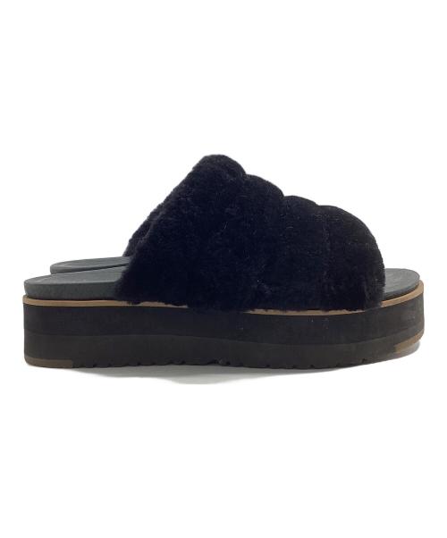 UGG（アグ）UGG (アグ) Fluff Yeah Sandal　フラッフイヤーサンダル ブラック サイズ:25の古着・服飾アイテム