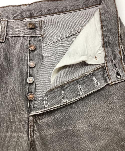 LEVI'S（リーバイス）LEVI'S (リーバイス) デニムパンツ ブラック サイズ:31×34の古着・服飾アイテム