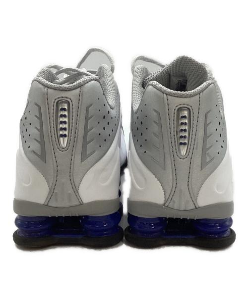 NIKE（ナイキ）NIKE (ナイキ) Nike Shox R4 ホワイト×シルバー サイズ:28cmの古着・服飾アイテム