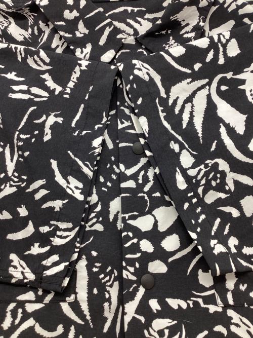 Alexander Lee Chang（アレキサンダーリーチャン）Alexander Lee Chang (アレキサンダーリーチャン) NYANCAMO SHIRTS ブラック×ホワイト サイズ:Lの古着・服飾アイテム