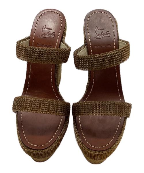 Christian Louboutin（クリスチャン・ルブタン）Christian Louboutin (クリスチャン・ルブタン) Christian Louboutin ウェッジソールサンダル ベージュ サイズ: 23cmの古着・服飾アイテム