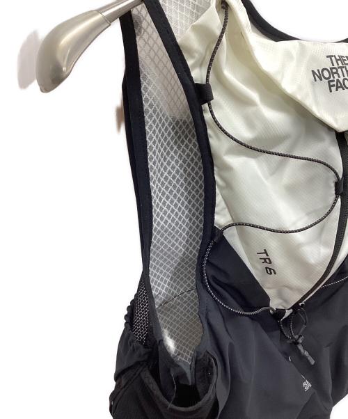 THE NORTH FACE（ザ ノース フェイス）THE NORTH FACE (ザ ノース フェイス) TR 6 トレイルランニング用ザック ホワイト×ブラック サイズ:Mの古着・服飾アイテム