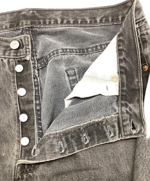 LEVI'S（リーバイス）LEVI'S (リーバイス) デニムパンツ グレー サイズ:91cm (W36)の古着・服飾アイテム
