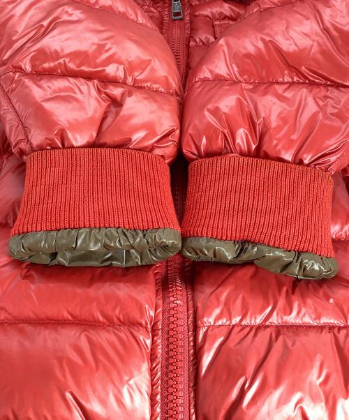 MONCLER（モンクレール）MONCLER (モンクレール) ダウンジャケット レッド サイズ:3の古着・服飾アイテム