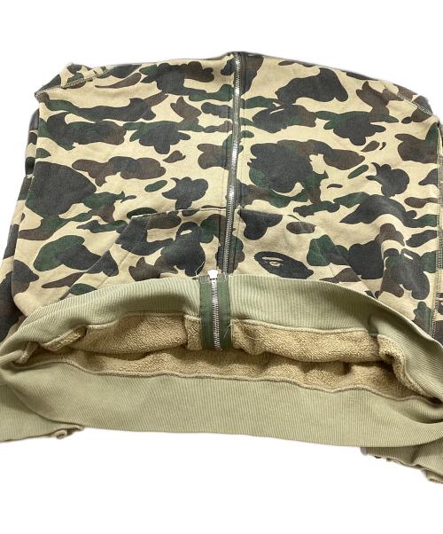 A BATHING APE（アベイシングエイプ）A BATHING APE (アベイシングエイプ) フルジップパーカー カーキ サイズ:Mの古着・服飾アイテム