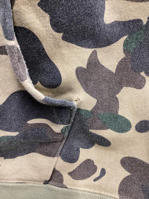 A BATHING APE（アベイシングエイプ）A BATHING APE (アベイシングエイプ) フルジップパーカー カーキ サイズ:Mの古着・服飾アイテム