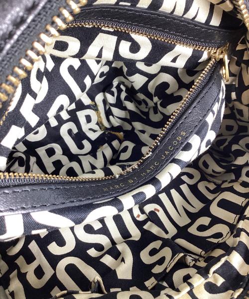Marc by Marc Jacobs（マークバイマークジェイコブス）Marc by Marc Jacobs (マークバイマークジェイコブス) マークバイマークジェイコブス　CLASSIC Q BAG ブラックの古着・服飾アイテム