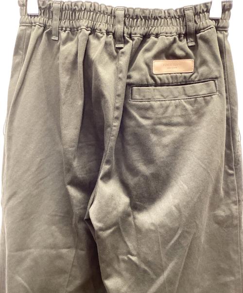 PUBLIC TOKYO（パブリックトウキョウ）PUBLIC TOKYO (パブリックトウキョウ) PUBLIC CHINOS バレルレッグイージー カーキ サイズ:1の古着・服飾アイテム