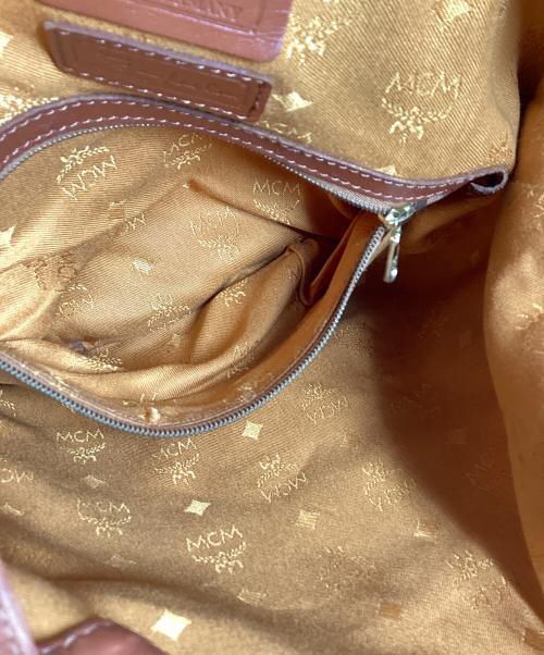 MCM（エムシーエム）MCM (エムシーエム) MCM　ヴィセトス　巾着ショルダーバッグ ブラウンの古着・服飾アイテム