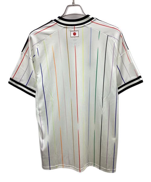 adidas（アディダス）adidas (アディダス) レプリカユニフォーム ベージュ サイズ:2XLの古着・服飾アイテム