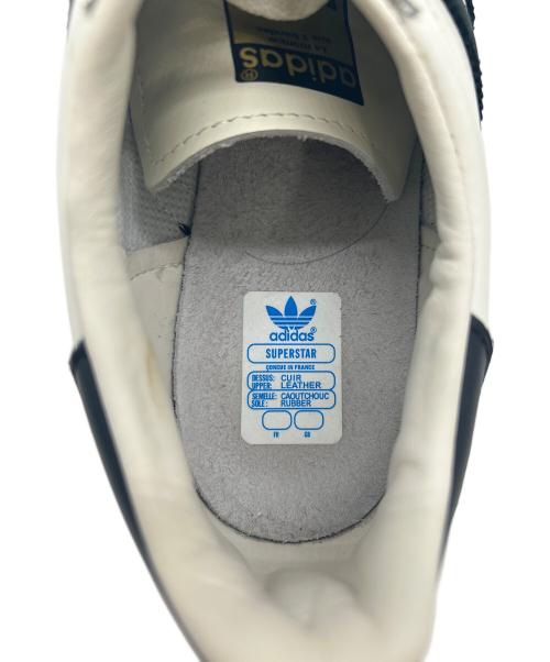 adidas（アディダス）adidas (アディダス) SUPER STAR 80s VINTAGE DX ホワイト×アイボリー サイズ:26の古着・服飾アイテム
