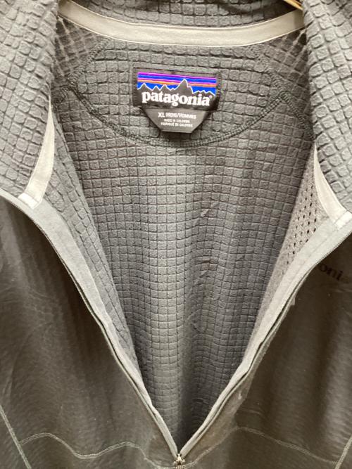 Patagonia（パタゴニア）Patagonia (パタゴニア) R1 Pullover グレー サイズ:XLの古着・服飾アイテム