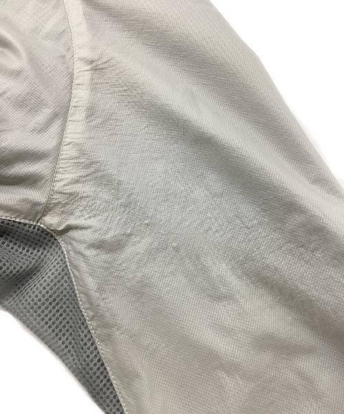 mont-bell（モンベル）mont-bell (モンベル) ナイロンジャケット グレー サイズ:Mの古着・服飾アイテム