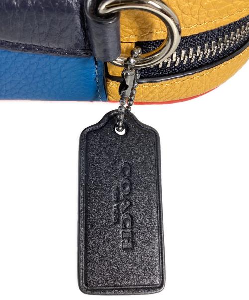 COACH（コーチ）COACH (コーチ) COACH　ショルダーバッグ ベージュの古着・服飾アイテム