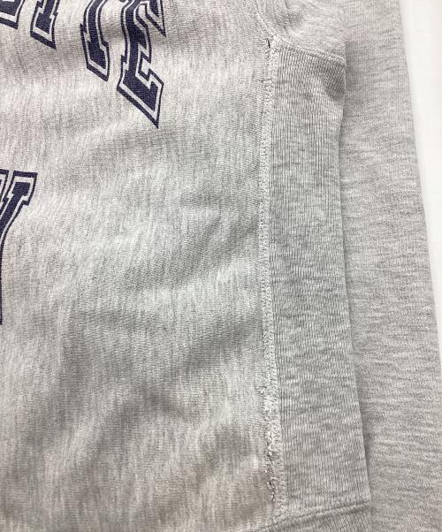 Champion REVERSE WEAVE（チャンピオン リバース ウィーブ）Champion REVERSE WEAVE (チャンピオン リバース ウィーブ) カレッジロゴスウェット グレー サイズ:Lの古着・服飾アイテム