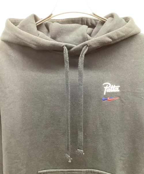 NIKE（ナイキ）NIKE (ナイキ) FC BARCELONA (バルセロナ) Patta (パタ) プルオーバーパーカー ブラック サイズ:XSの古着・服飾アイテム