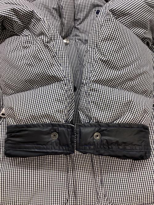 BURBERRY BLUE LABEL（バーバリー ブルー レーベル）BURBERRY BLUE LABEL (バーバリー ブルー レーベル) ダウンジャケット ライトグレー サイズ:Sの古着・服飾アイテム