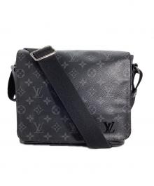 LOUIS VUITTON（ルイ ヴィトン）の古着「LOUIS VUITTON　モノグラム　ディストリクトPM」｜ブラック