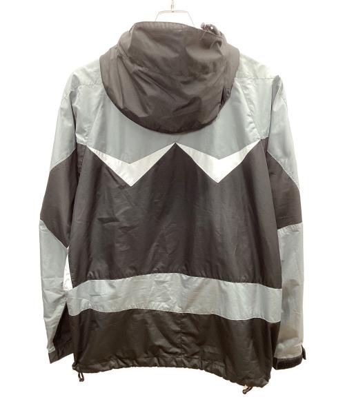 A BATHING APE（アベイシングエイプ）A BATHING APE (アベイシングエイプ) ジャケット グレー×ブラック サイズ:Mの古着・服飾アイテム