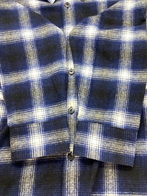 Carhartt WIP（カーハート ワーク イン プログレス）Carhartt WIP (カーハート ワーク イン プログレス) 長袖シャツ ブルー サイズ:XLの古着・服飾アイテム