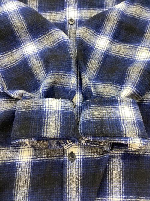 Carhartt WIP（カーハート ワーク イン プログレス）Carhartt WIP (カーハート ワーク イン プログレス) 長袖シャツ ブルー サイズ:XLの古着・服飾アイテム