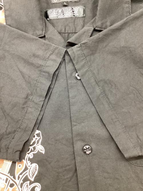 SKULL WORKS（スカルワークス）SKULL WORKS (スカルワークス) 半袖シャツ ブラック サイズ:Lの古着・服飾アイテム
