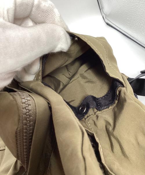 amiacalva（アミアカルヴァ）amiacalva (アミアカルヴァ) リュック カーキの古着・服飾アイテム