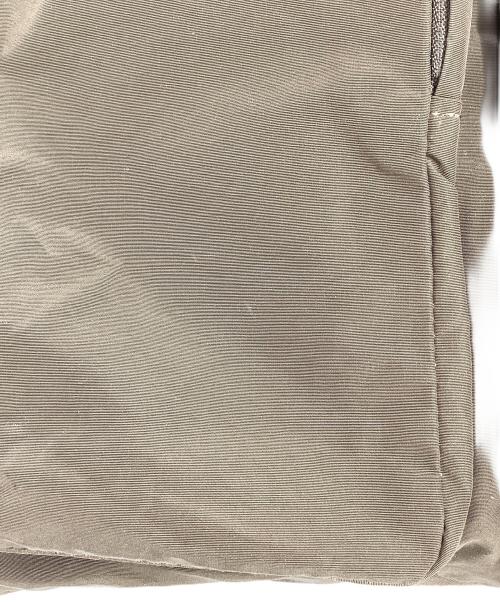 amiacalva（アミアカルヴァ）amiacalva (アミアカルヴァ) リュック カーキの古着・服飾アイテム