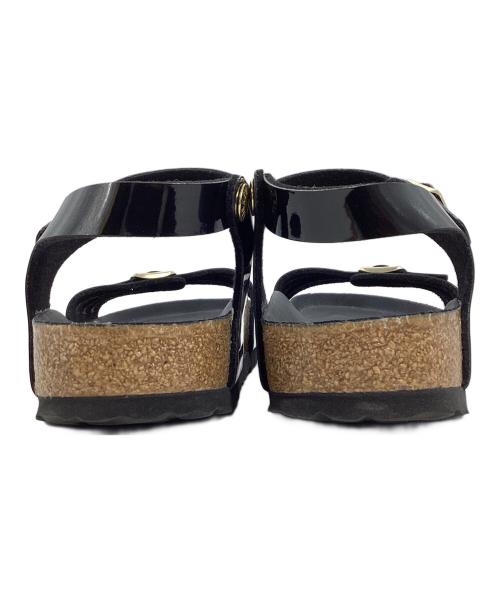 BIRKENSTOCK（ビルケンシュトック）BIRKENSTOCK (ビルケンシュトック) サンダル ブラック サイズ:24.5の古着・服飾アイテム