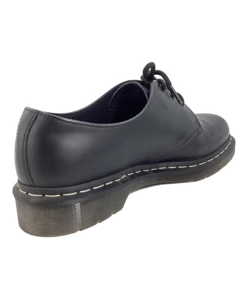 Dr.Martens（ドクターマーチン）Dr.Martens (ドクターマーチン) ホワイトステッチ 3 ホール シューズ ブラック サイズ:UKの古着・服飾アイテム